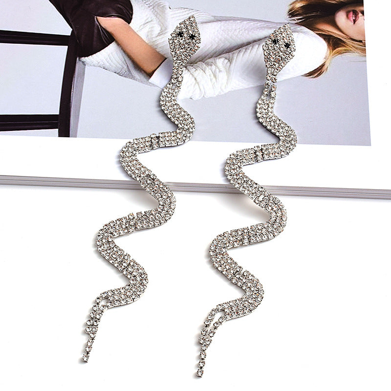 Fashion Snake-shaped Long Small Diamond
