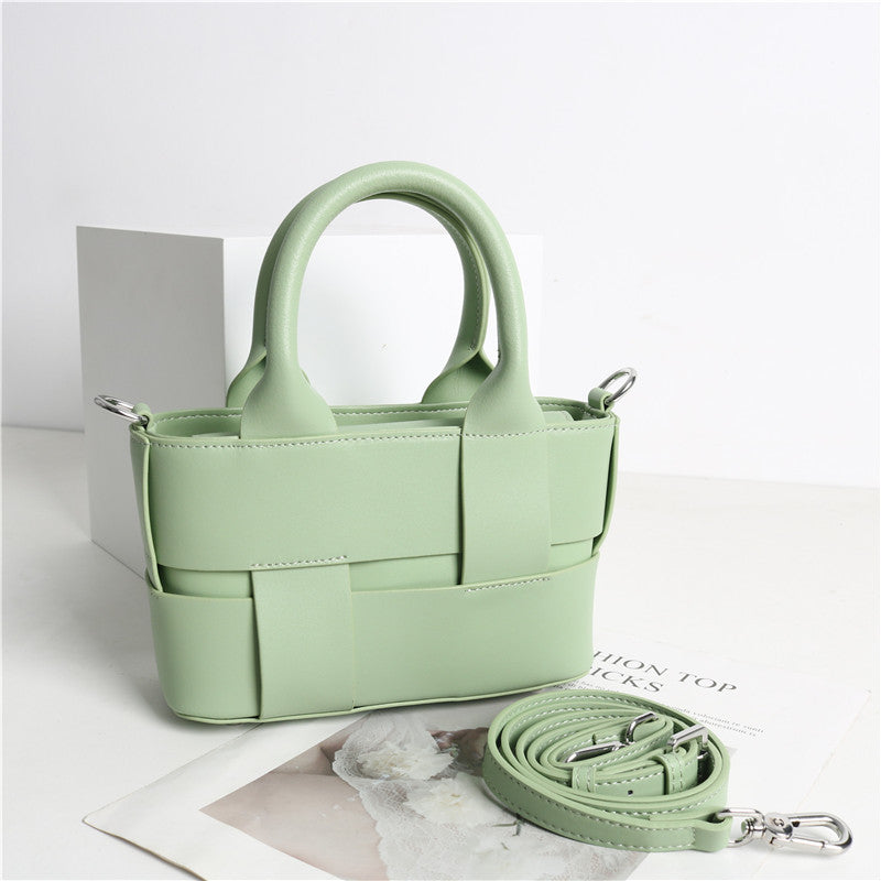 Woven Single Shoulder Crossbody Handbag