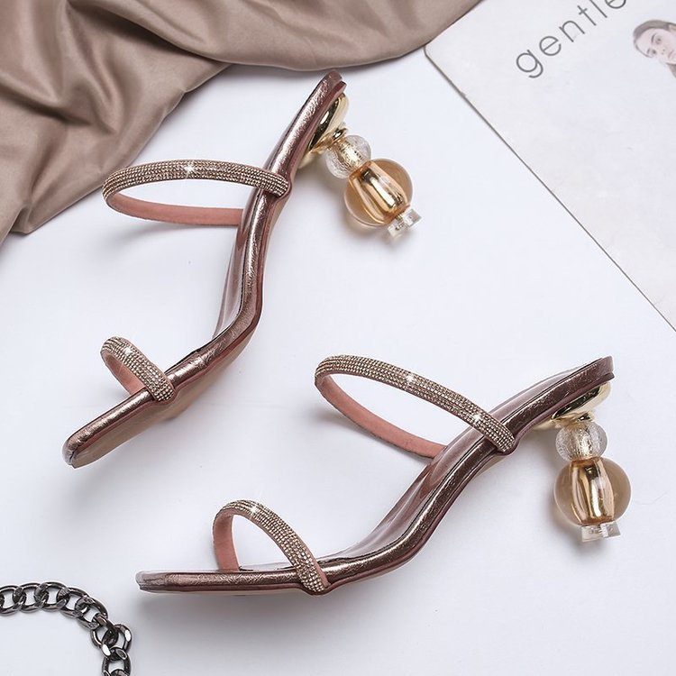 Large Size Transparent Heel Slippers