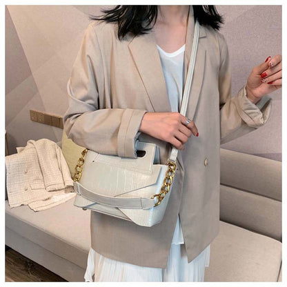 Chain Shoulder Messenger Handbag