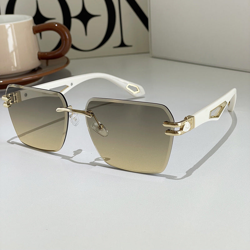 Trendy Street Style Sunglasses