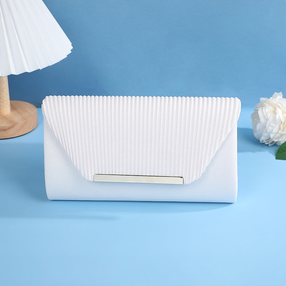 Shell Pattern Chain Bag