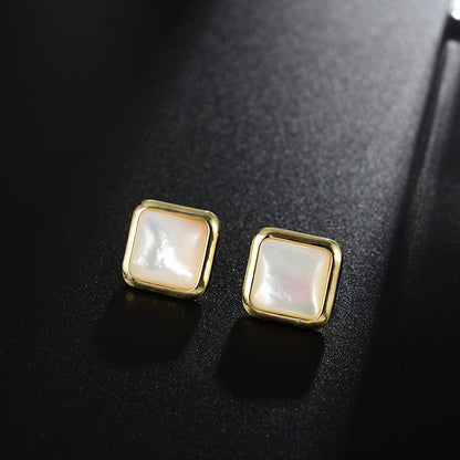 Pearl Simple Earrings