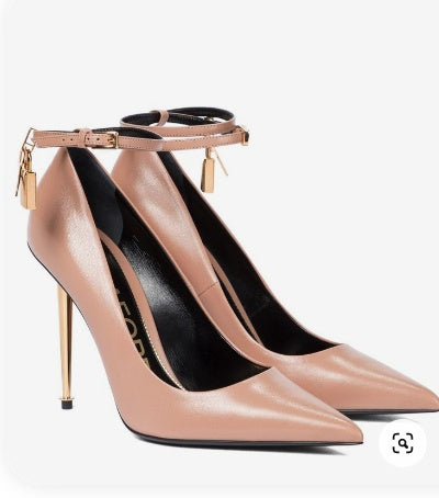 Padlock Gold Heel Pumps