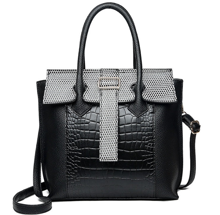 One Shoulder Diagonal Tote Bag