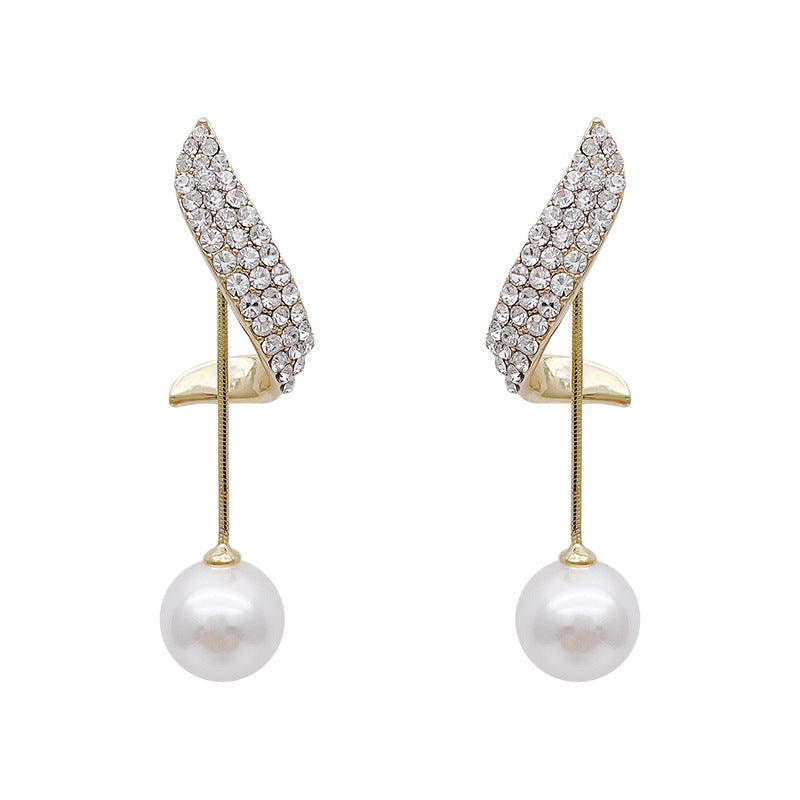 Two Full Diamond Wings Pearl Earrings Personality