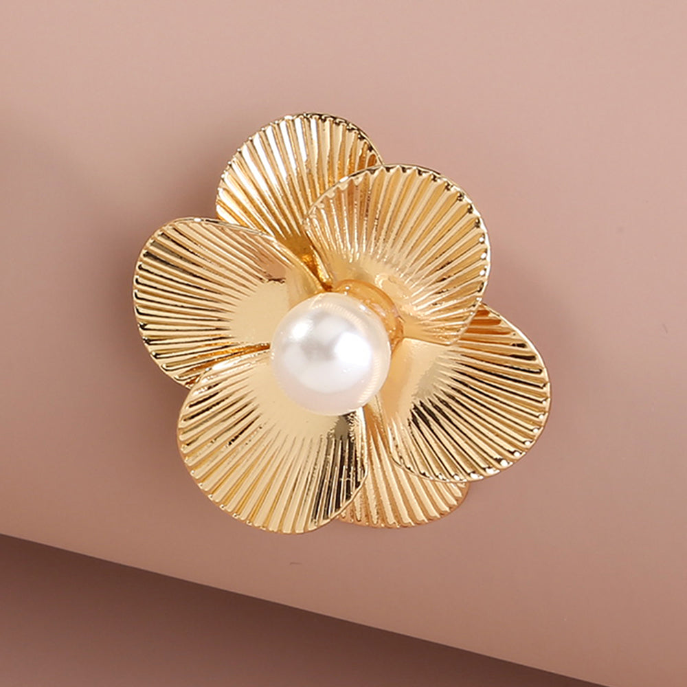 Pearl Flower Stud Earrings