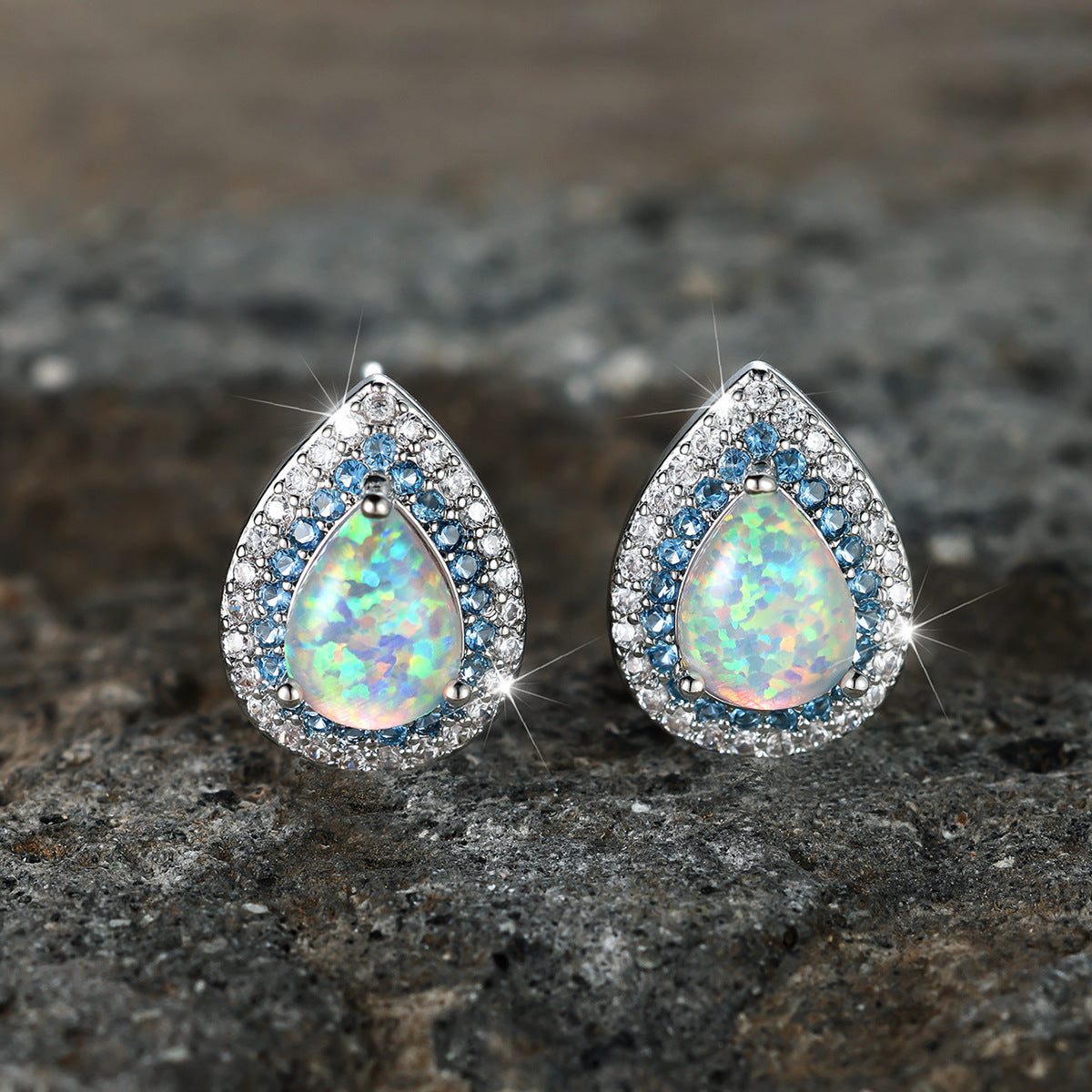 Water Drop White Opal Edge Blue White Ear Studs