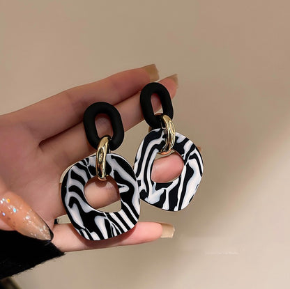 Real Gold Plating Silver Needle Leopard Print Earrings
