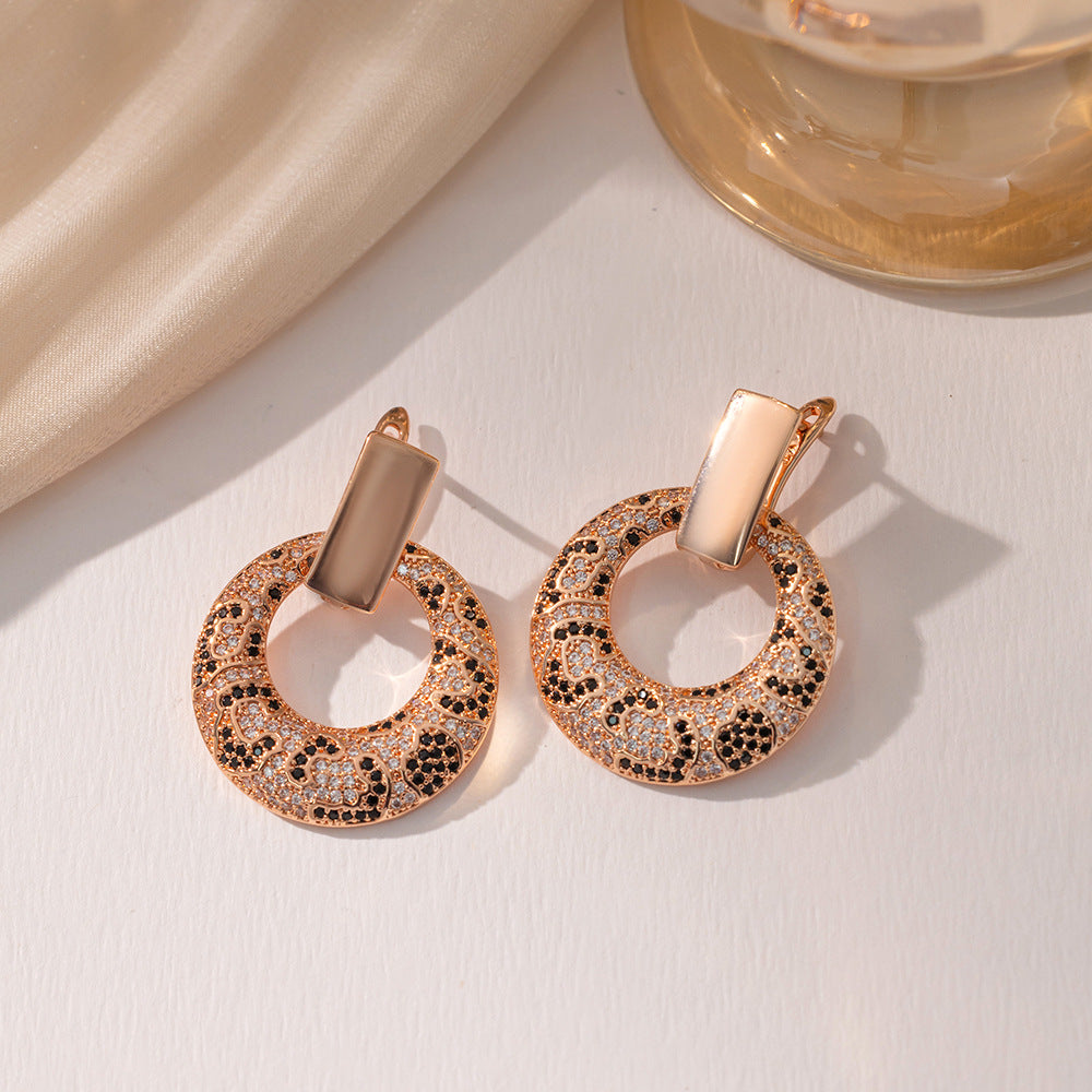 Snake Pattern Light Luxury High-grade Earrings