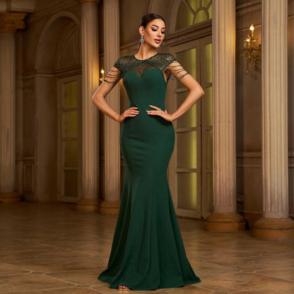 Elegant Sleeveless Round Neck Evening Dress