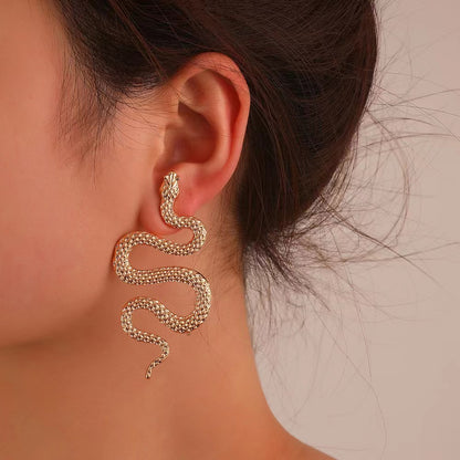 Exaggerated Three-dimensional Snake Earrings
