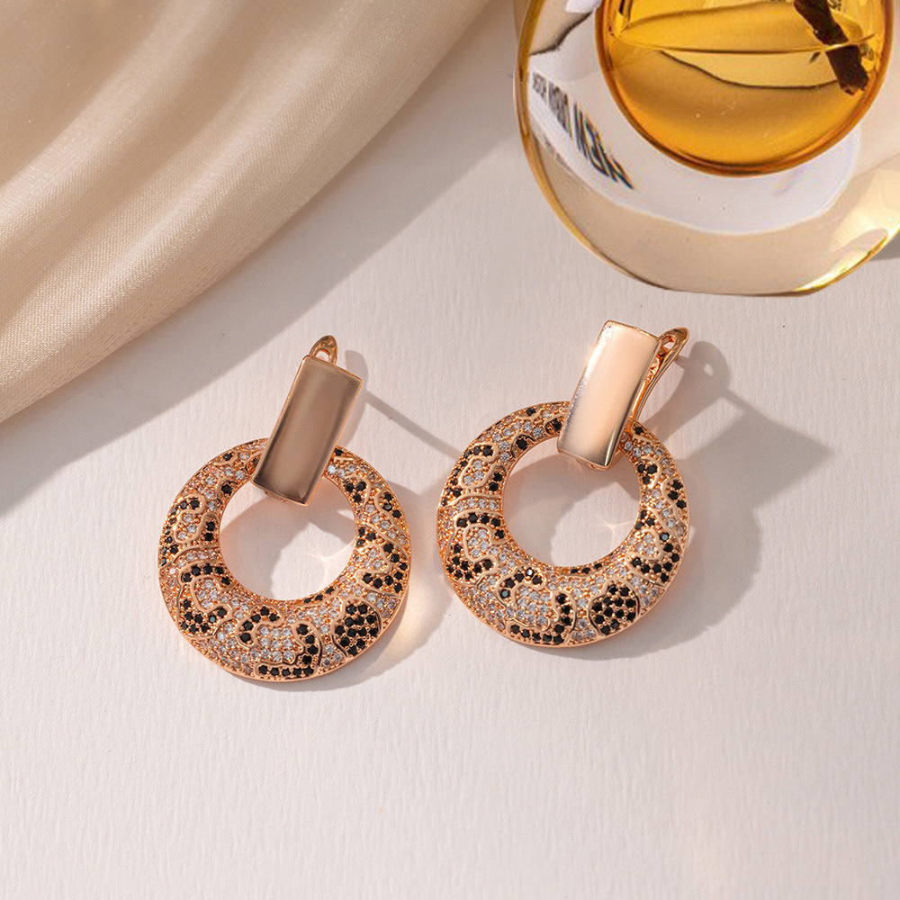 Snake Pattern Light Luxury High-grade Earrings